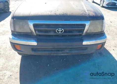 1999 Toyota Tacoma из США, поврежденный, VIN 4TAWN72NXXZ548599